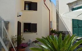 Ideale Per 4-6 Persone - Casamassella Otranto